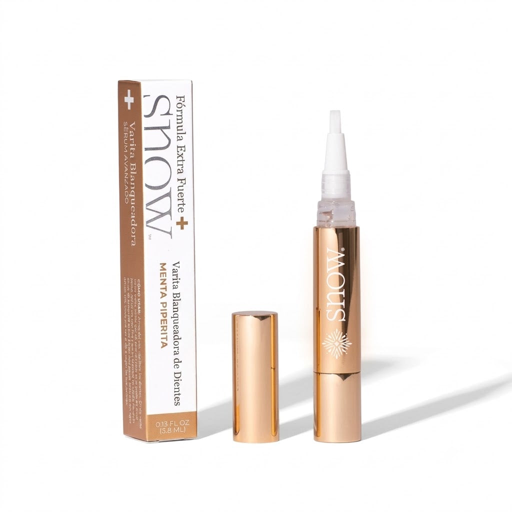 Dazzling White Snow® — Lápiz Blanqueador Dental 4 en 1 · Blanquea · Elimina Manchas · Refresca · Sin Sensibilidad
